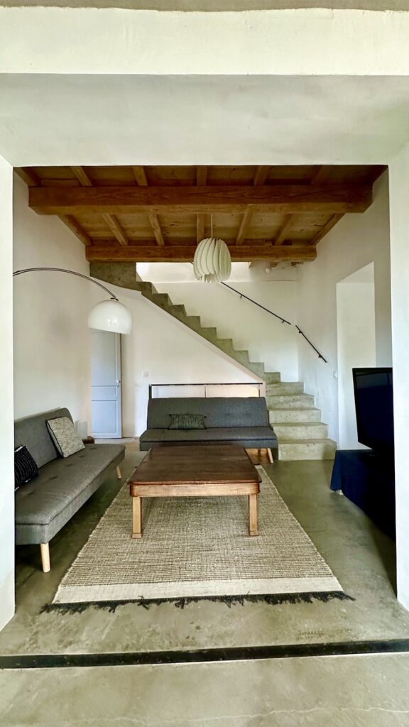 a71c5cc0 b6c2 4f12 a896 1cae2b30c42d 1 105 c